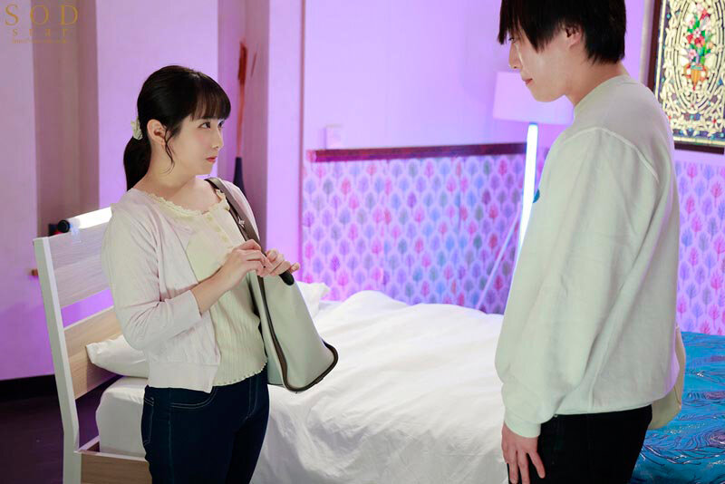 体の相性が最高なコンビニパート主婦Yさんとは休憩2時間のショートタイム密会でも最低3回は射精（だ）せる 矢埜愛茉のサンプル画像3