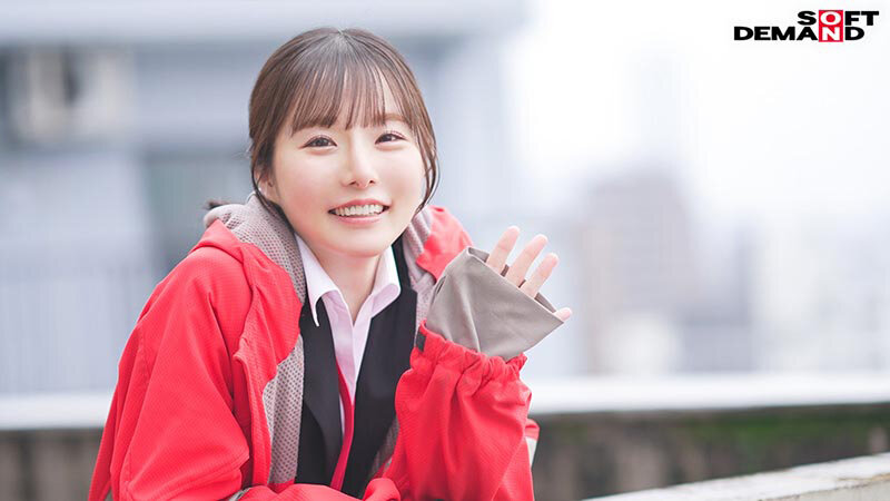 営業部中途2年目松丸香澄（27） AV承諾出演（デビュー）！！業務を抜け出しイキまくり 会社で公開SEXのサンプル画像4