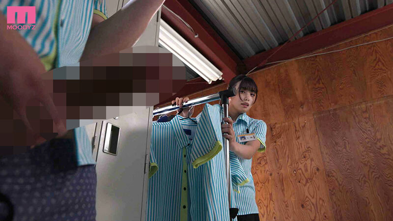 大嫌いな変態店長のパワハラ乳首こねくりとデカチン生ハメに堕ちた巨乳女子大生バイト不倫 七海那美のサンプル画像9